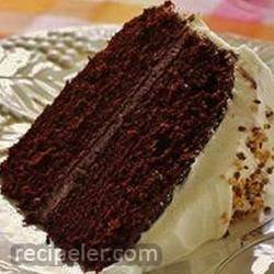 fabulous fudge chocolate cake