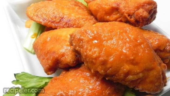Fried Buffalo Wings with Spicy, Sweet, and Umami Sauce