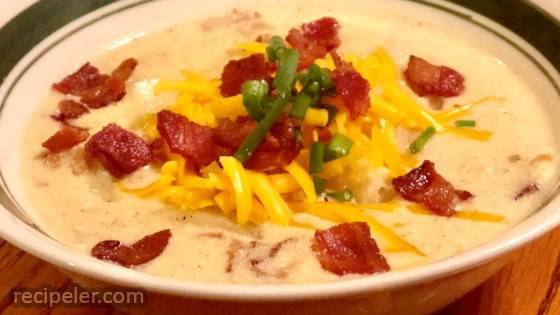 Fully-Loaded Baked Potato Soup