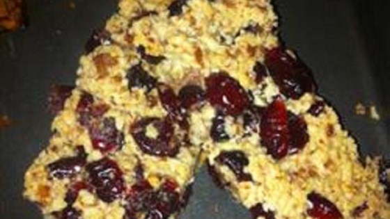 gluten-free fruit and nut bars