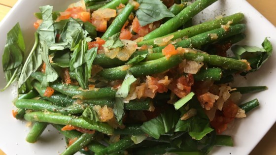 Green Beans Braised With Tomatoes And Fresh Basil