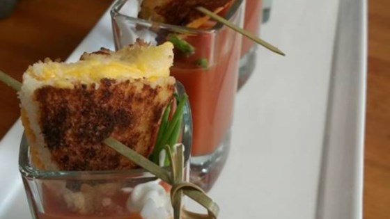 grilled cheese shooters