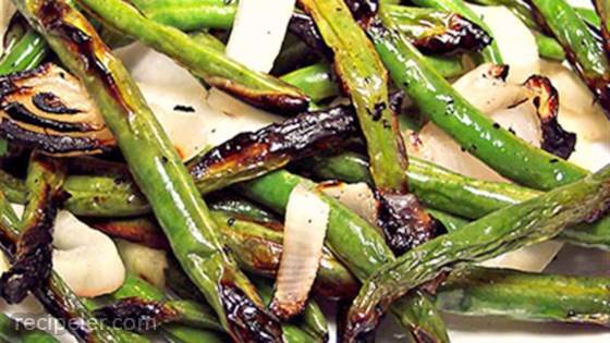 Grilled Green Beans and Onions
