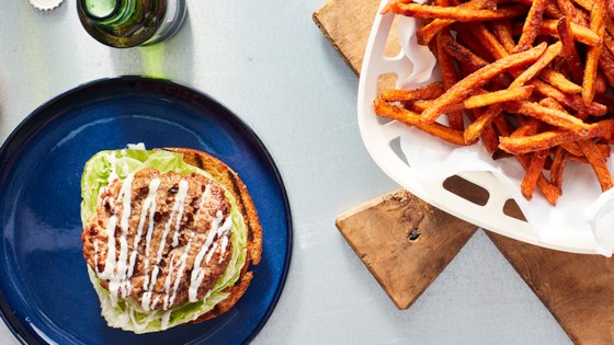 Grilled Turkey Burgers With Ranch Seasoning