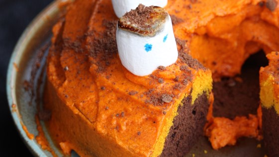 Halloween Buttermilk Bundt&#174; Cake