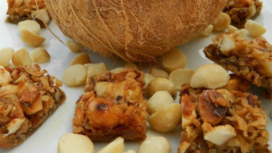 Hawaiian Macadamia-coconut Squares