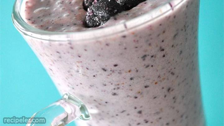 heavenly blueberry smoothie