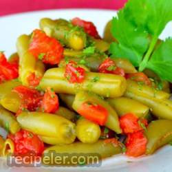 Hot and Spicy Green Beans with Tomato