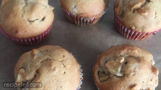 Hunnybunch's Special Apple Muffins