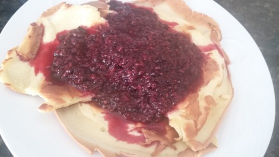kaiserschmarrn (austrian jumbled pancake)