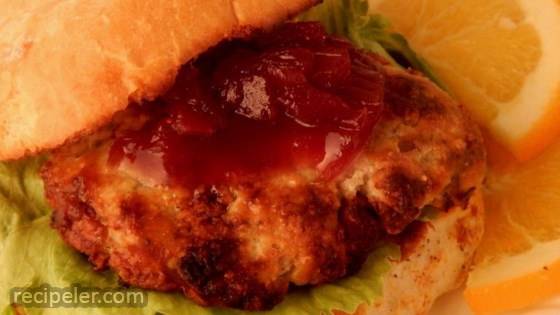 Kosher Broiled Turkey Burgers with Cranberry Sauce