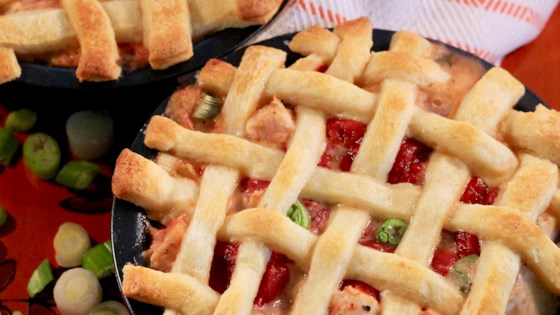 Lattice Chicken And Peppers Pie