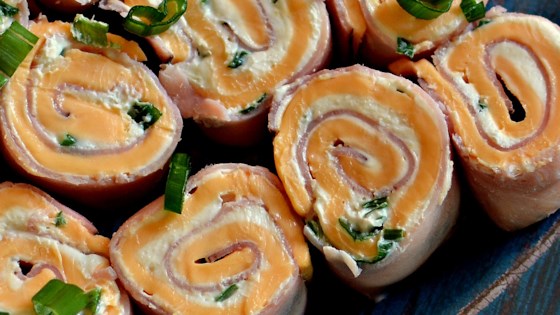 Low-carb Ham And Cheese Pinwheels