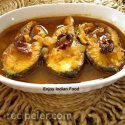 Machhere Jhol (Bengali Fish Curry)
