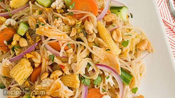 Malaysian Tangy Noodle Salad