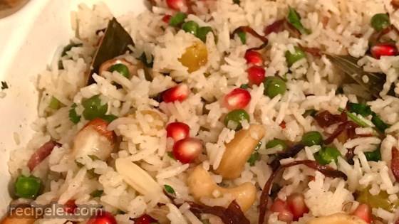 Matar Pulao with Nuts
