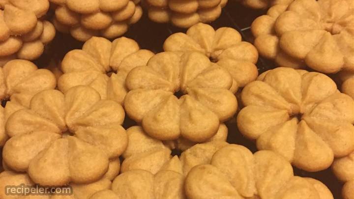 melt n your mouth peanut butter cookies
