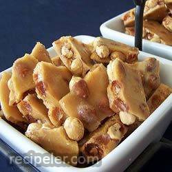 microwave oven peanut brittle