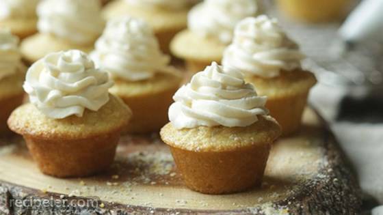 Mini Cornmeal Cupcakes with Maple Butter Cream