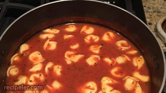 Minute Tomato Soup with Tortellini