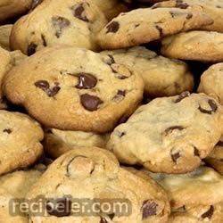 mom's excellent chocolate chip cookies