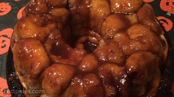 Monkey Bread with Butterscotch Pudding