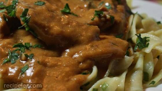 Nana's Beef Stroganoff