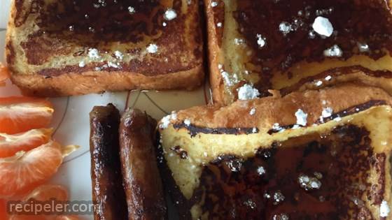 ncredibly Sweet and Aromatic French Toast