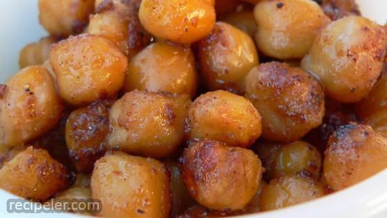 ndian-Spiced Roasted Chickpeas