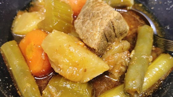 Nstant Pot&#174; Beef And Vegetable Soup