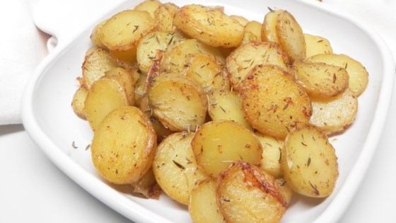 Nstant Pot&#174; Garlic Roasted Melting Potatoes