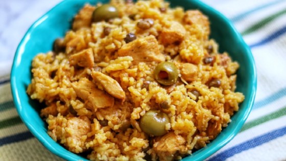 nstant pot® puerto rican arroz con pollo