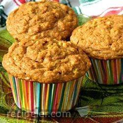 October Oatmeal Pumpkin Muffins