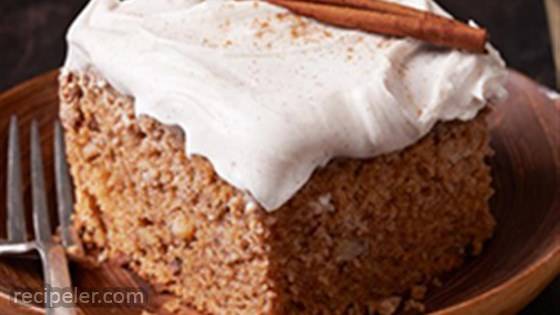 Old Fashioned Applesauce Spice Cake