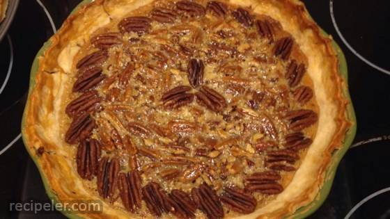 Old-Fashioned Honey Pecan Pie