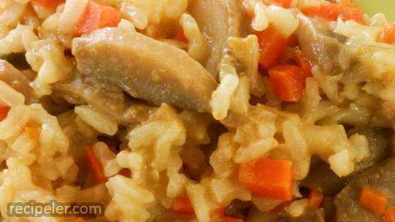Oven Brown Rice with Carrots and Mushrooms