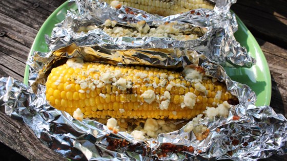 oven-roasted corn on the cob with blue cheese