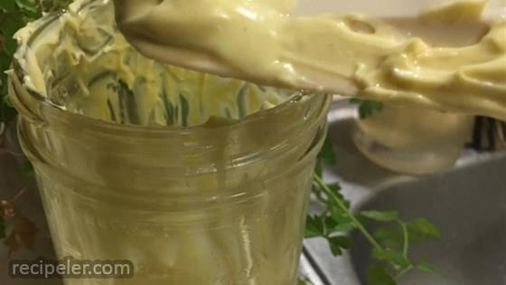 Paleo Miracle-Whipped Dressing
