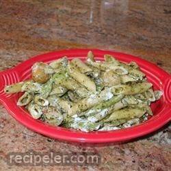 Pesto Pasta with Green Beans and Potatoes