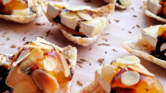 petit toasts with brie, fig, and thyme