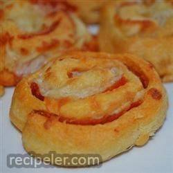 Pizza Pinwheels