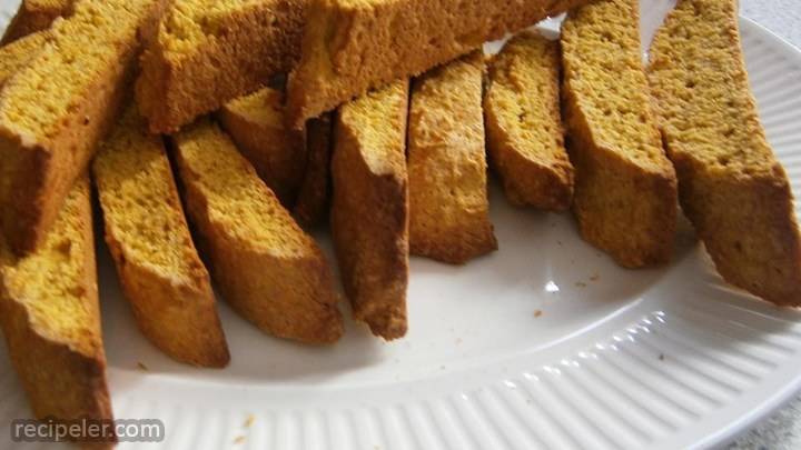 pumpkin pecan biscotti