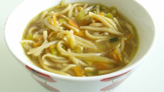 quick and easy vegan noodle soup