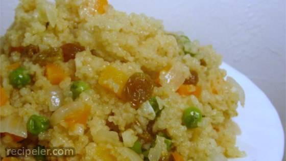 Quick Couscous with Raisins and Carrots