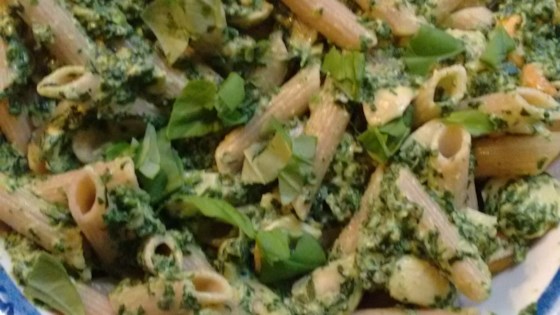 Quick Vegetarian Pasta With Spinach And Boursin&#174;