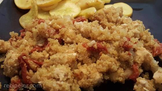 Rice Cooker Chicken Quinoa with Sun-dried Tomatoes