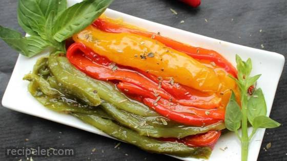 Roasted Peppers in Oil (Peperoni Arrostiti Sotto Olio)