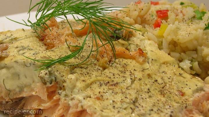 salmon fillets with creamy dill