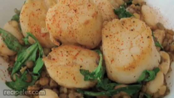 Scallops with Arugula, Lentils, and Butter Beans