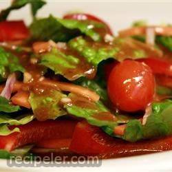 Simple and Flavorful Balsamic Vinaigrette